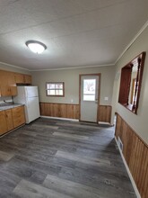102 Hudson St, Unit 102 in Antigo, WI - Building Photo - Building Photo