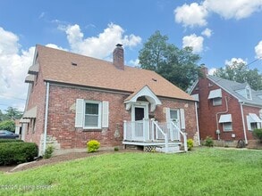 2401 Hawthorne Ave in Louisville, KY - Building Photo - Building Photo