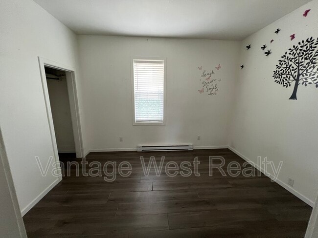 property at 175 Eckhardt Ave W