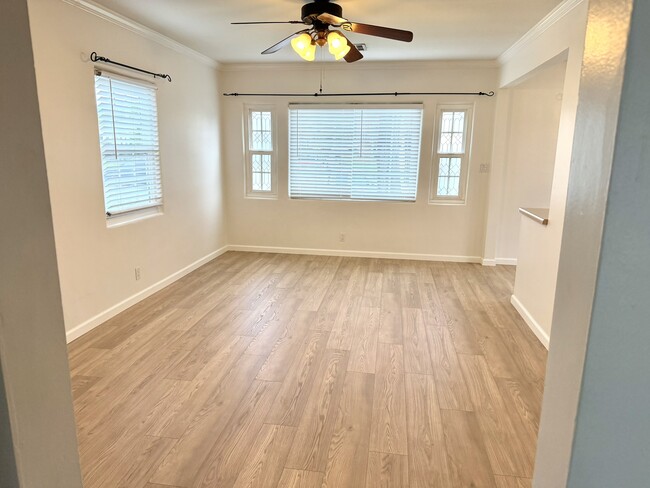 327 Lima St in Burbank, CA - Building Photo - Building Photo