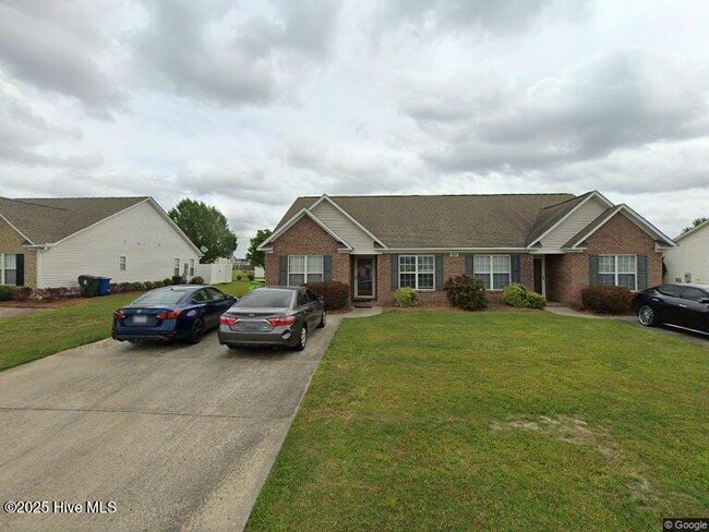 property at 2961 Jessica Dr