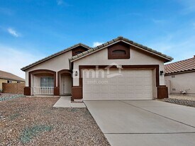 8208 W Apache St in Phoenix, AZ - Building Photo