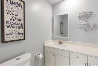 1630 Shaker Cir in Wellington, FL - Building Photo - Building Photo