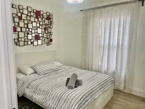 5504 NW 3rd Ave in Miami, FL - Foto de edificio - Building Photo