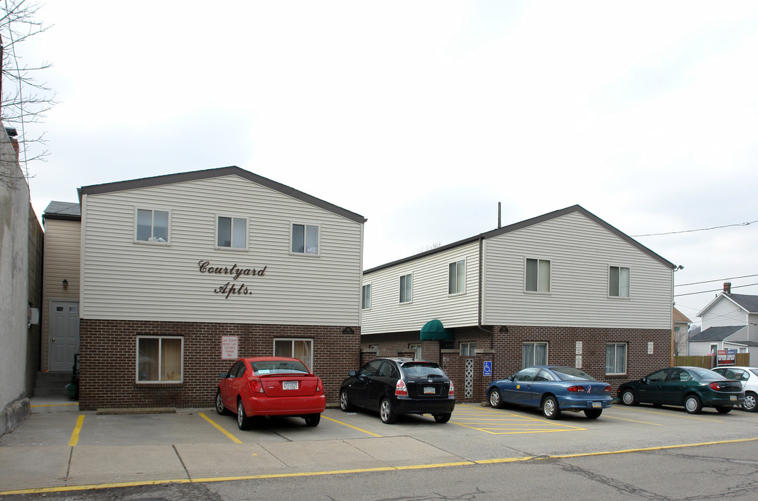 COURTYARD in Verona, PA - Building Photo