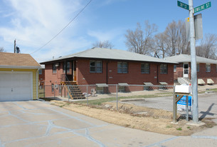 6918-6920 S 39th St in Bellevue, NE - Foto de edificio - Building Photo