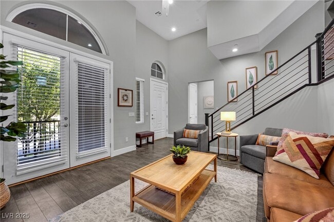 property at 45 Via Di Vita