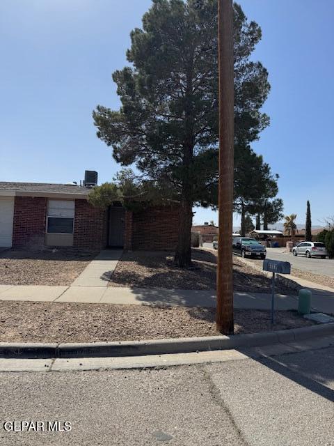 6033 Morning Glory Cir in El Paso, TX - Building Photo