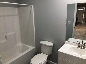 107 Magnolia Ave, Unit 103 in Jasper, TN - Building Photo - Building Photo
