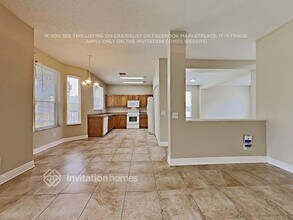 12517 Blazing Star Dr in Tampa, FL - Foto de edificio - Building Photo