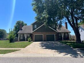 14103 W 88th Terrace in Lenexa, KS - Building Photo - Building Photo