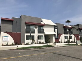 3510 Clarington Ave in Los Angeles, CA - Building Photo