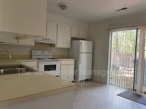 4736 Linfield Ln in North Charleston, SC - Building Photo - Building Photo