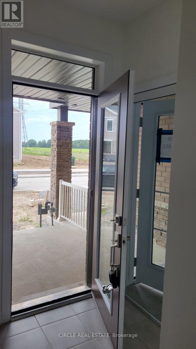 159 Brighton Ln in Thorold, ON - Building Photo - Building Photo