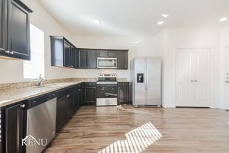 6215 Old Bridge Way in Heath, TX - Foto de edificio - Building Photo