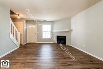 7701-7729 E State Blvd in Fort Wayne, IN - Building Photo - Building Photo