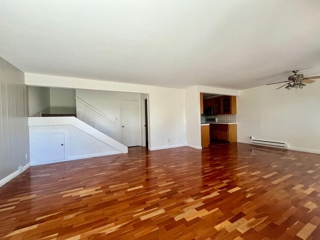 property at 382 Miraleste Dr