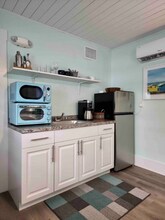 2204 Brevard Ave-Unit -Studio in Ft. Myers, FL - Building Photo - Building Photo