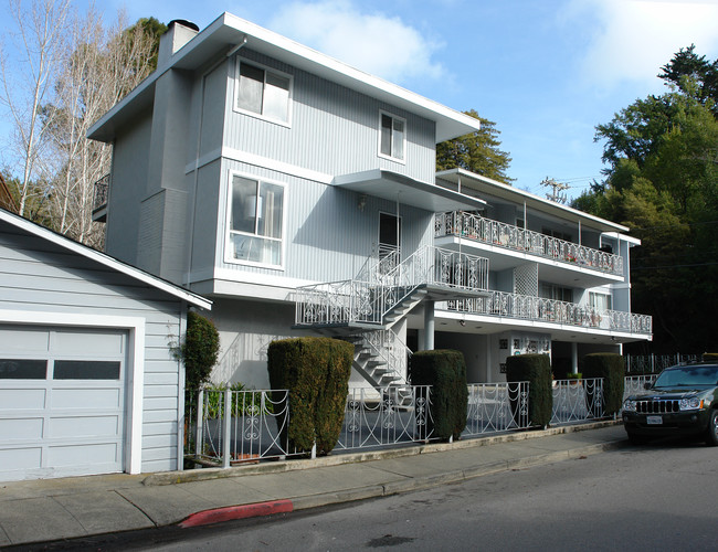 10 Gardner St in Mill Valley, CA - Building Photo - Building Photo