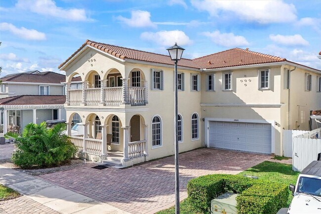 property at 14045 SW 278th St