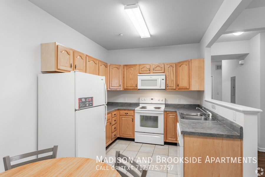 10 Kenneth Ave in Shippensburg, PA - Building Photo