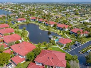 285 Waterside Cir-Unit -2-102 in Marco Island, FL - Foto de edificio - Building Photo