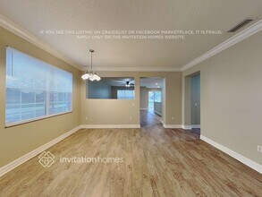 5253 Moon Shell Dr in Apollo Beach, FL - Foto de edificio - Building Photo