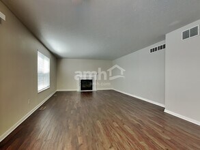 637 Ellen Dr in Cincinnati, OH - Building Photo - Building Photo