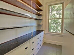 324 Valley St, Unit 20 in Willimantic, CT - Building Photo - Building Photo