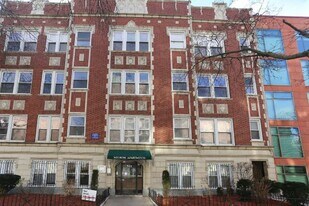 617 W Patterson Ave in Chicago, IL - Building Photo