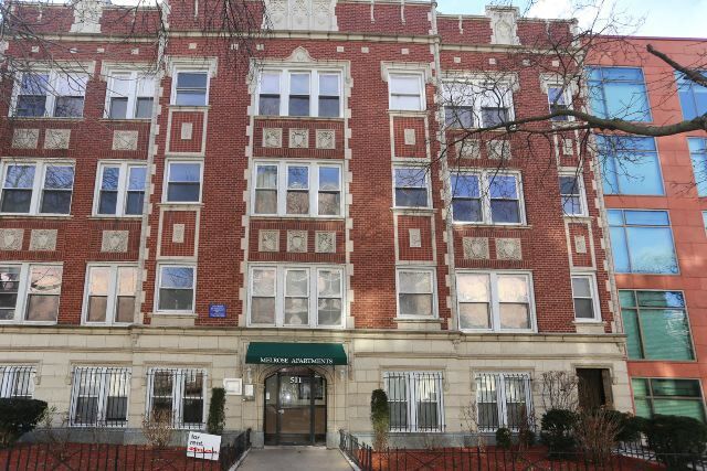 615 W Patterson Ave in Chicago, IL - Building Photo