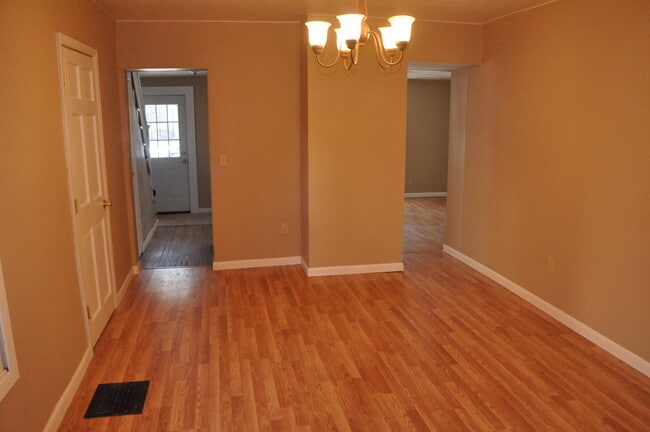 118 3rd St in Ithaca, NY - Building Photo - Building Photo