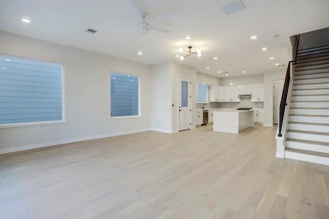 5534 Darling St in Houston, TX - Building Photo - Building Photo