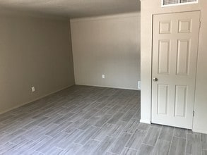 2703 E Spring St in Tucson, AZ - Building Photo - Building Photo