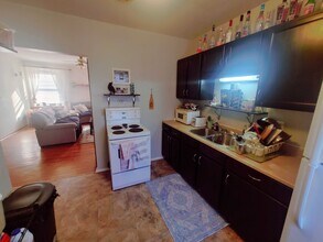 79 Queen St in Kingston, ON - Building Photo - Building Photo