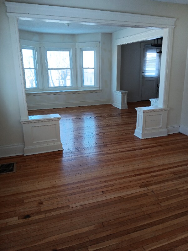 1619 Bellevue Ave in Syracuse, NY - Building Photo - Building Photo