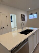 11850-11884 84 Ave in Grande Prairie, AB - Building Photo