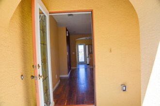1055 Luminary Cir in Melbourne, FL - Building Photo - Building Photo