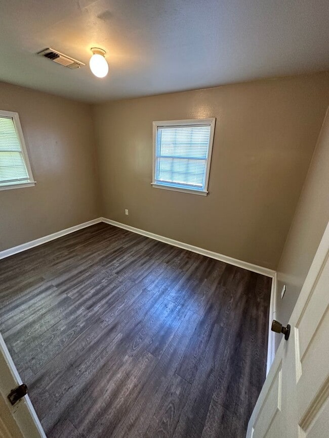 1809 Midway St in Montgomery, AL - Building Photo - Building Photo