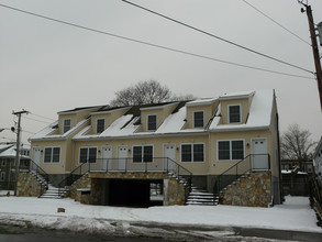 111 S Main St in Norwalk, CT - Building Photo - Building Photo