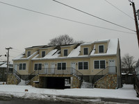 111 S Main St in Norwalk, CT - Foto de edificio - Building Photo