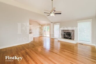 13400 Sycamore Dr in Platte City, MO - Building Photo - Building Photo