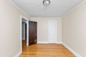 1717 W North Shore Ave in Chicago, IL - Foto de edificio - Building Photo