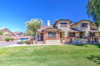 170 E Guadalupe Rd in Gilbert, AZ - Building Photo - Building Photo