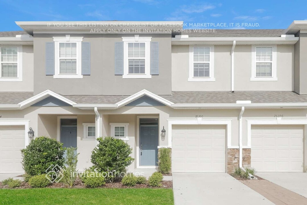 26360 Limestone Spgs Wy in Wesley Chapel, FL - Building Photo