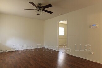 38 Cotswold Terrace in Taylors, SC - Building Photo - Building Photo