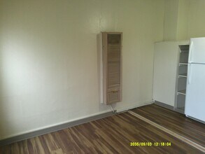 516/516.5-5165 Palm St in Medford, OR - Building Photo - Building Photo