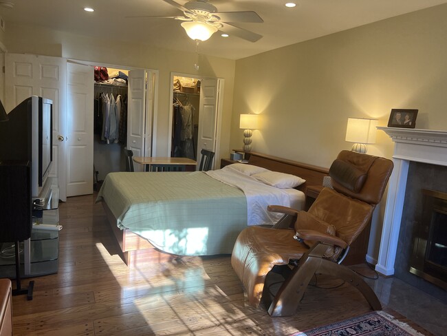 6807 Buttermere Ln, Unit Mia in Bethesda, MD - Foto de edificio - Building Photo