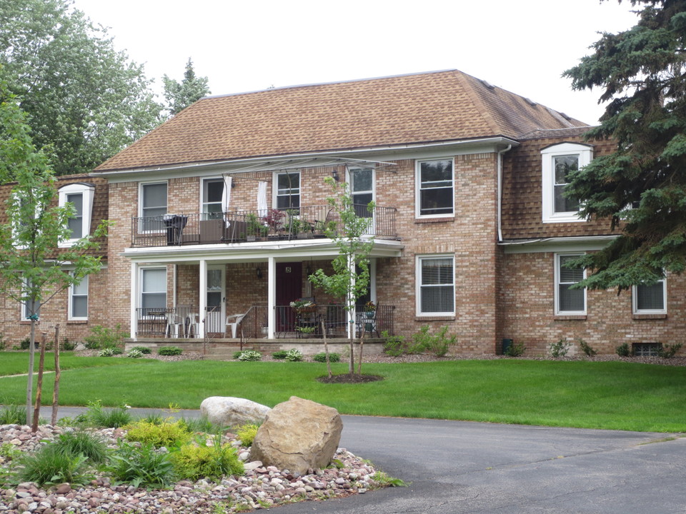 Park Lane Terrace Apartments in Orchard Park, NY - Building Photo