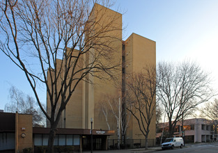 Central City in Sacramento, CA - Foto de edificio - Building Photo